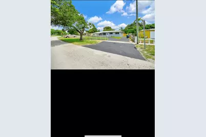 1112 NW 43rd Terrace, Lauderhill, FL 33313 - Photo 7