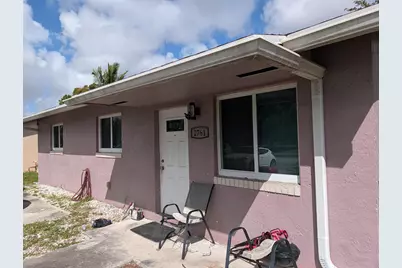 2761 NW 11th Place, Fort Lauderdale, FL 33311 - Photo 1