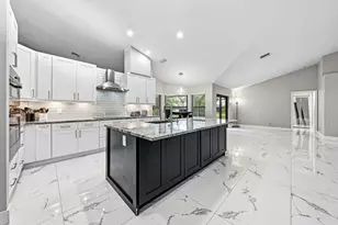 13710 Callington Dr, Wellington, FL 33414 - Photo 13