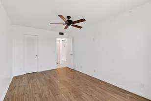 2027 Exeter B, Boca Raton, FL 33434 - Photo 41