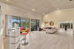7640 NW 87th Ave, Tamarac, FL 33321 - Photo 13