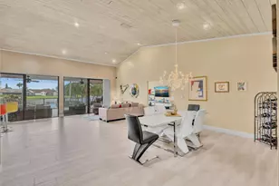 7640 NW 87th Ave, Tamarac, FL 33321 - Photo 7