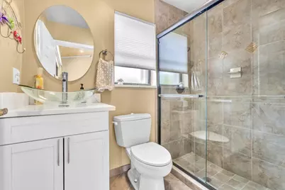 7640 NW 87th Avenue, Tamarac, FL 33321 - Photo 45