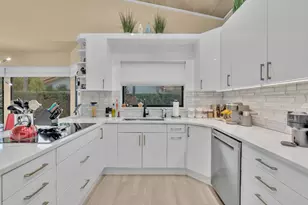 7640 NW 87th Ave, Tamarac, FL 33321 - Photo 39