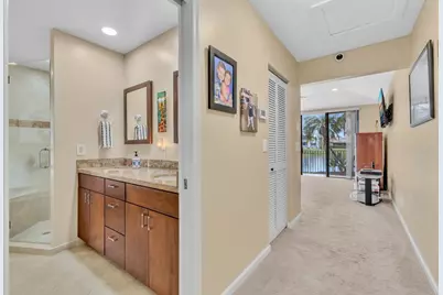 7640 NW 87th Avenue, Tamarac, FL 33321 - Photo 17