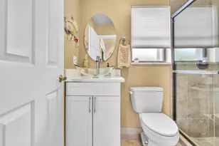 7640 NW 87th Ave, Tamarac, FL 33321 - Photo 25