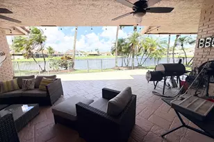 7640 NW 87th Ave, Tamarac, FL 33321 - Photo 9