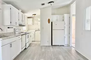 183 Plantation Blvd, Lake Worth, FL 33467 - Photo 5
