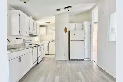 183 Plantation Boulevard, Lake Worth, FL 33467 - Photo 5