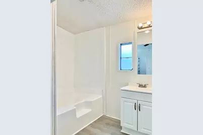 183 Plantation Boulevard, Lake Worth, FL 33467 - Photo 13