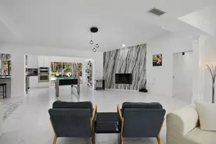 12231 Areaca Dr, Wellington, FL 33414 - Photo 9