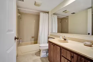 6037 Balboa Cir, Boca Raton, FL 33433 - Photo 17