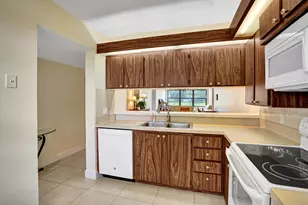 6037 Balboa Cir, Boca Raton, FL 33433 - Photo 5