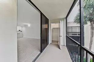5220 Las Verdes Cir, Delray Beach, FL 33484 - Photo 19
