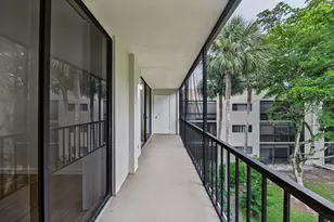 5220 Las Verdes Cir, Delray Beach, FL 33484 - Photo 19