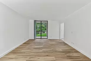 5220 Las Verdes Cir, Delray Beach, FL 33484 - Photo 23