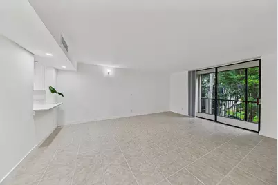 5220 Las Verdes Circle #317, Delray Beach, FL 33484 - Photo 15