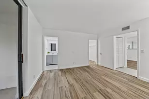 5220 Las Verdes Cir, Delray Beach, FL 33484 - Photo 23