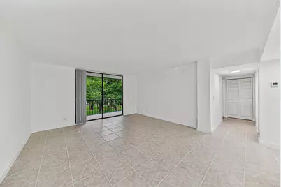 5220 Las Verdes Circle #317, Delray Beach, FL 33484 - Photo 11