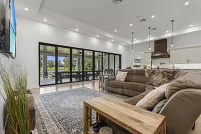 5250 21st Street SW, Vero Beach, FL 32968 - Photo 17