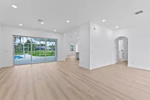 1688 Hull Ct, Wellington, FL 33414 - Photo 15