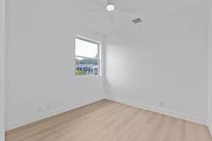 1688 Hull Ct, Wellington, FL 33414 - Photo 29