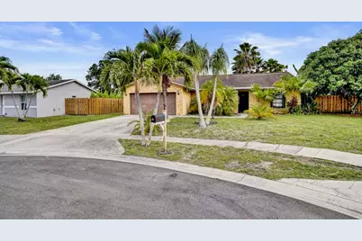 125 Seagull Court, Royal Palm Beach, FL 33411 - Photo 5