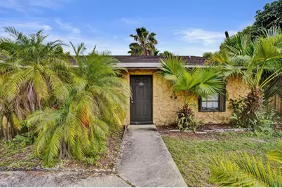 125 Seagull Court, Royal Palm Beach, FL 33411 - Photo 9
