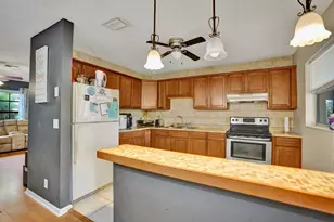 125 Seagull Ct, Royal Palm Beach, FL 33411 - Photo 19