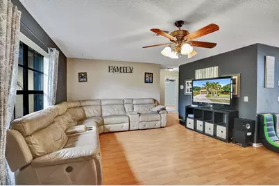 125 Seagull Court, Royal Palm Beach, FL 33411 - Photo 11