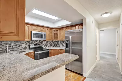 4260 Village Drive #D, Delray Beach, FL 33445 - Photo 9
