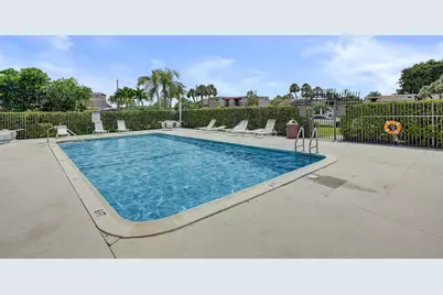 4260 Village Drive #D, Delray Beach, FL 33445 - Photo 29