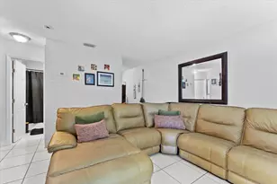 1210 NW 30th Ave, Fort Lauderdale, FL 33311 - Photo 11
