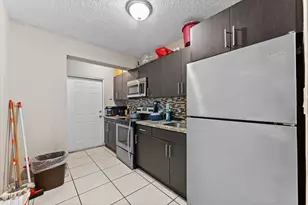 1210 NW 30th Ave, Fort Lauderdale, FL 33311 - Photo 7
