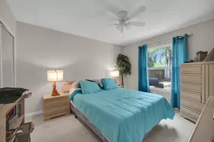 552 SW Eyerly Ave, Port Saint Lucie, FL 34983 - Photo 23