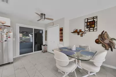 552 SW Eyerly Avenue, Port Saint Lucie, FL 34983 - Photo 5