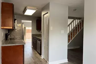 8244 NW 9th St, Plantation, FL 33324 - Photo 5