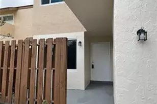 8244 NW 9th St, Plantation, FL 33324 - Photo 13