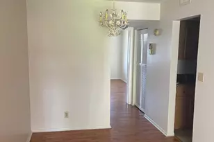 2901 NW 47th Terrace, Lauderdale Lakes, FL 33313 - Photo 3