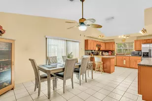 8330 NW 54th St, Lauderhill, FL 33351 - Photo 7