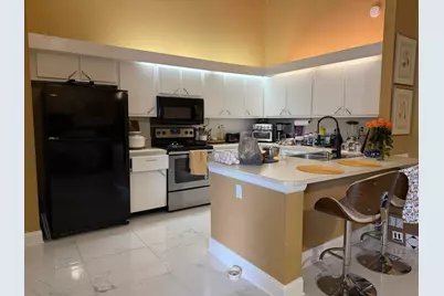 1051 Summit Place Circle #D, West Palm Beach, FL 33415 - Photo 3