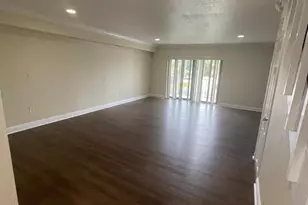 10411 N Kendall Dr, Miami, FL 33176 - Photo 3