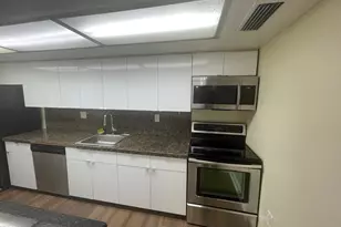 10411 N Kendall Dr, Miami, FL 33176 - Photo 1