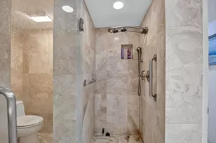 3589 S Ocean Blvd, South Palm Beach, FL 33480 - Photo 23