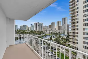 500 Bayview Dr, Sunny Isles Beach, FL 33160 - Photo 7