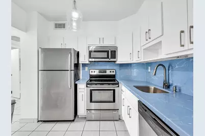 500 Bayview Drive #632, Sunny Isles Beach, FL 33160 - Photo 33