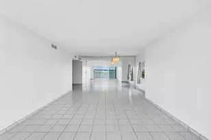 500 Bayview Dr, Sunny Isles Beach, FL 33160 - Photo 27