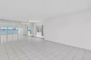 500 Bayview Dr, Sunny Isles Beach, FL 33160 - Photo 17