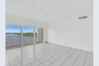 500 Bayview Drive #632, Sunny Isles Beach, FL 33160 - Photo 15
