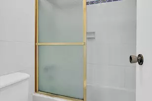 500 Bayview Dr, Sunny Isles Beach, FL 33160 - Photo 47